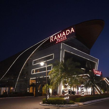 Ramada Plaza By Wyndham Jammu Vijaypur Otel Dış mekan fotoğraf